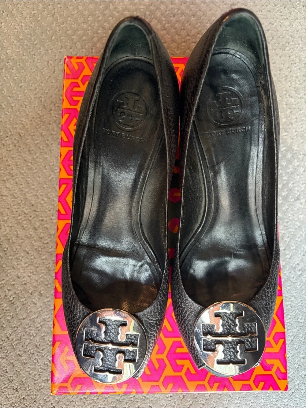 Tory Burch Women's Sally 2 Black Tumbled  Leather Peep Toe Wedges w/ Silver Logo